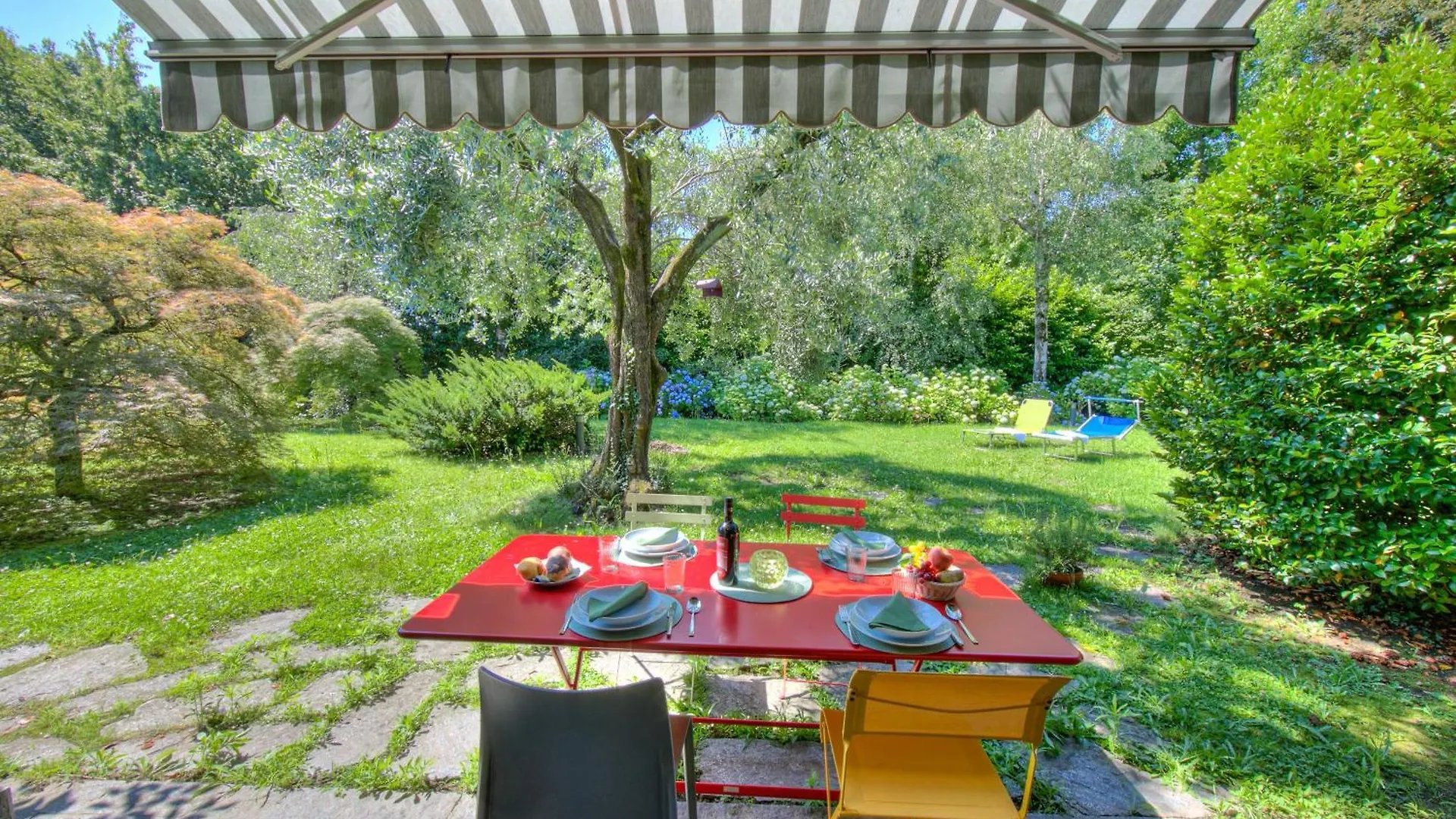 Casa Oliva Garden And Relax - Happy Rentals Лавено 0*,  Италия